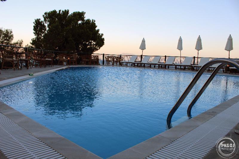 Aliki Hotel ニキアナ エクステリア 写真