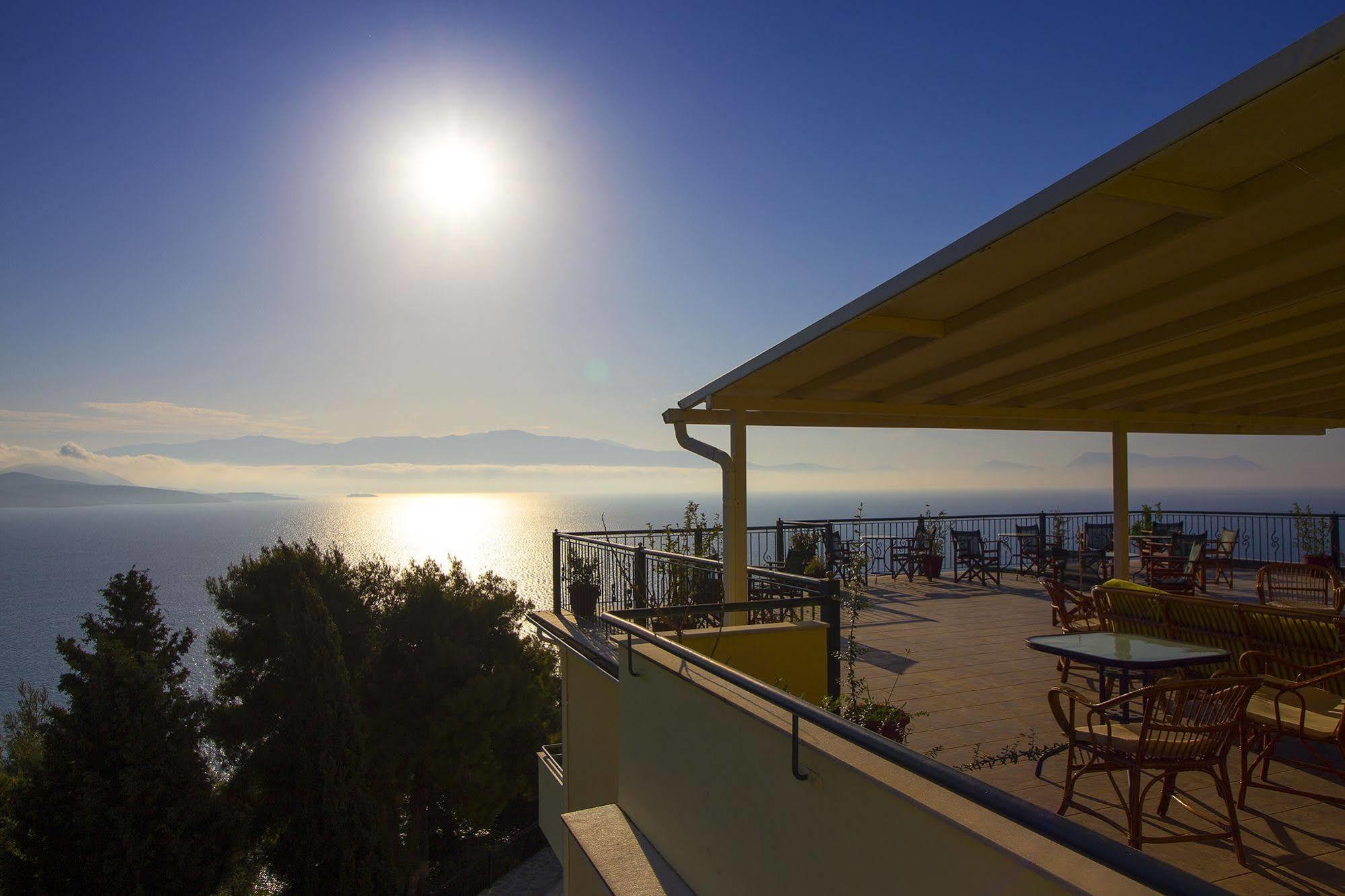 Aliki Hotel ニキアナ エクステリア 写真